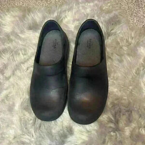 CROCS NERIA PRO II work clog slip resistant dual comfort size 9 shoes